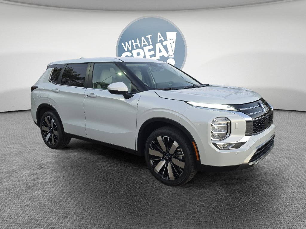 New 2026 Mitsubishi Outlander SE AWD/4WD image 1