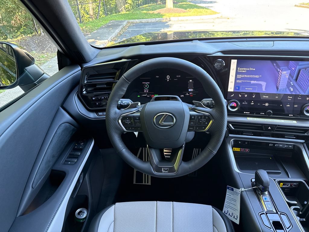 New 2026 Lexus TX 500h AWD w/ Technology Package image 21