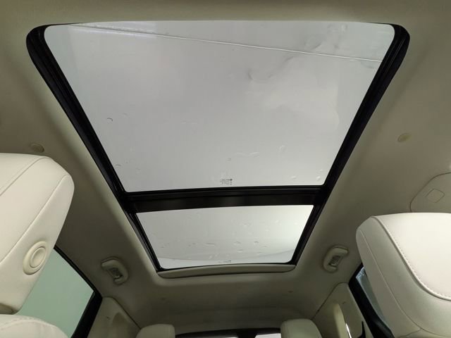 Certified 2023 Cadillac XT5 Premium Luxury image 8