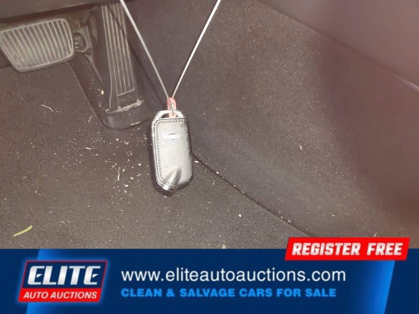 Used 2019 Kia Stinger Premium image 22