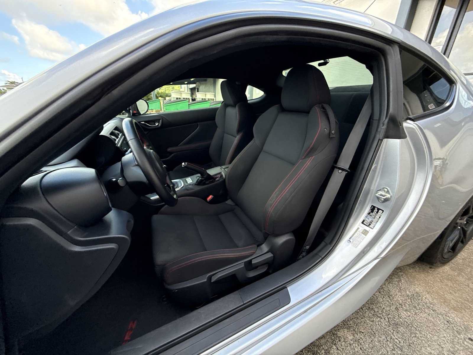 Used 2025 Subaru BRZ Premium RWD image 12