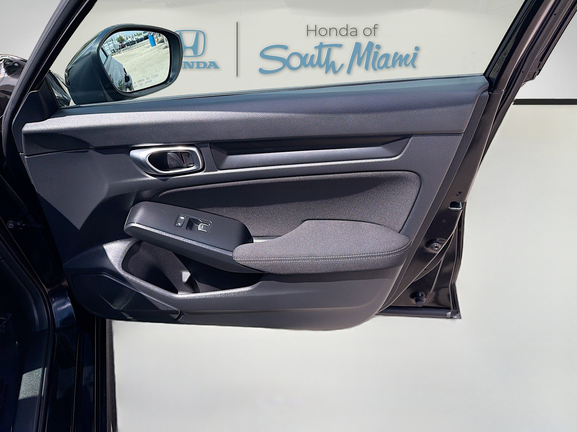 Used 2023 Honda Civic LX image 32