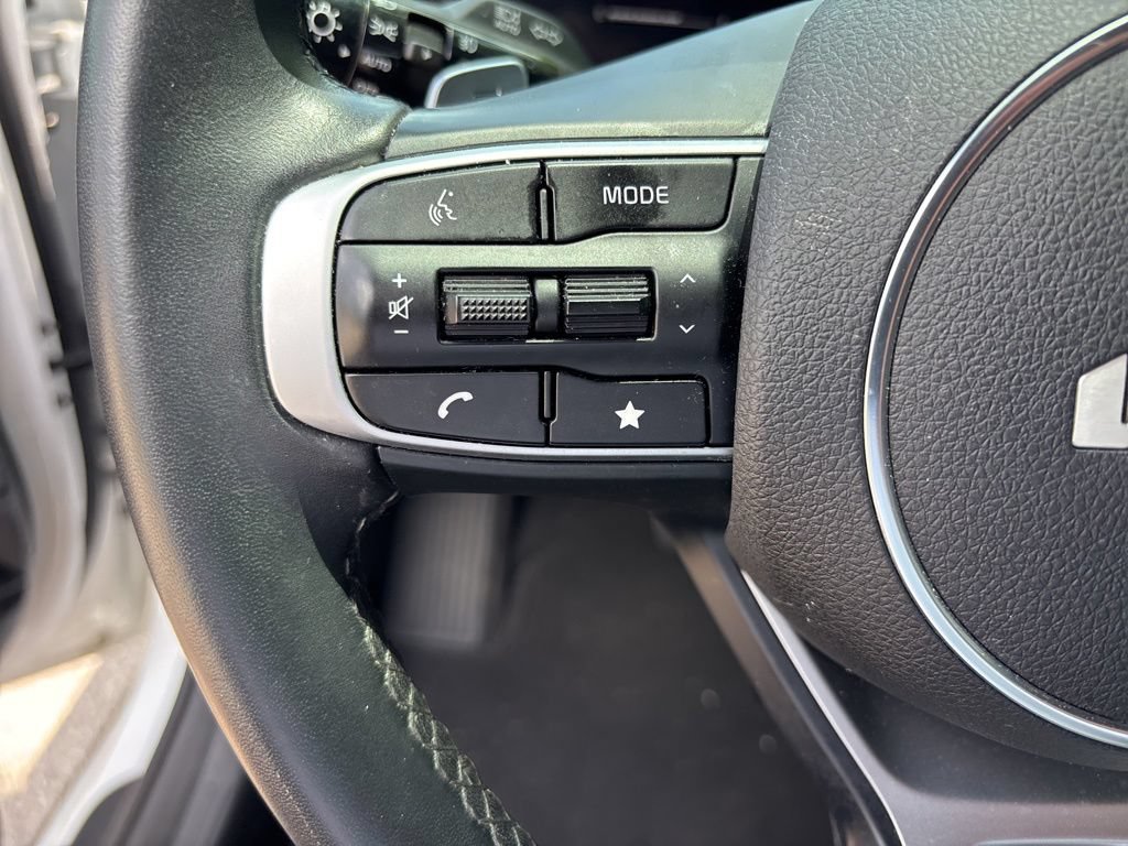 Used 2025 Kia K5 GT FWD image 14