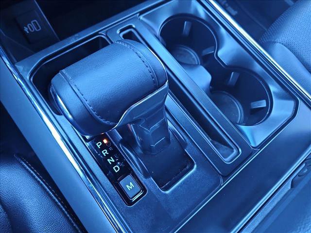 Used 2025 Ford F150 Lariat w/ Equipment Group 501A Mid image 12