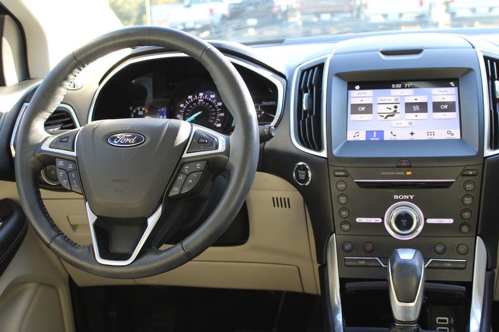 Used 2017 Ford Edge Titanium w/ Equipment Group 301A image 30