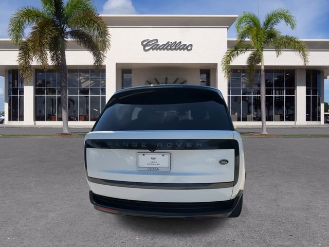 Used 2023 Land Rover Range Rover SE image 12