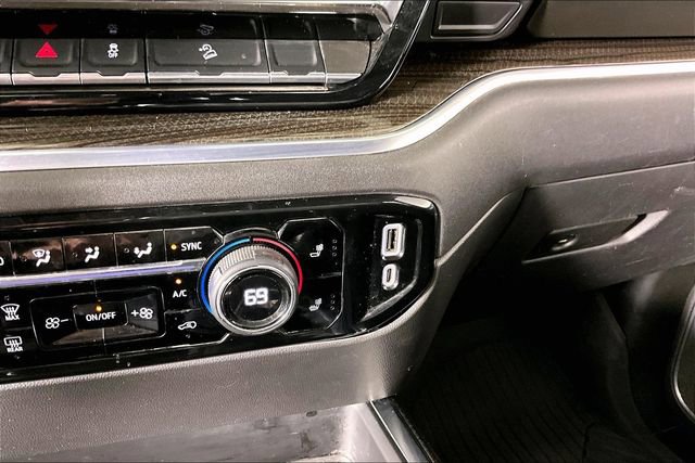 Used 2022 Chevrolet Silverado 1500 RST AWD/4WD image 16