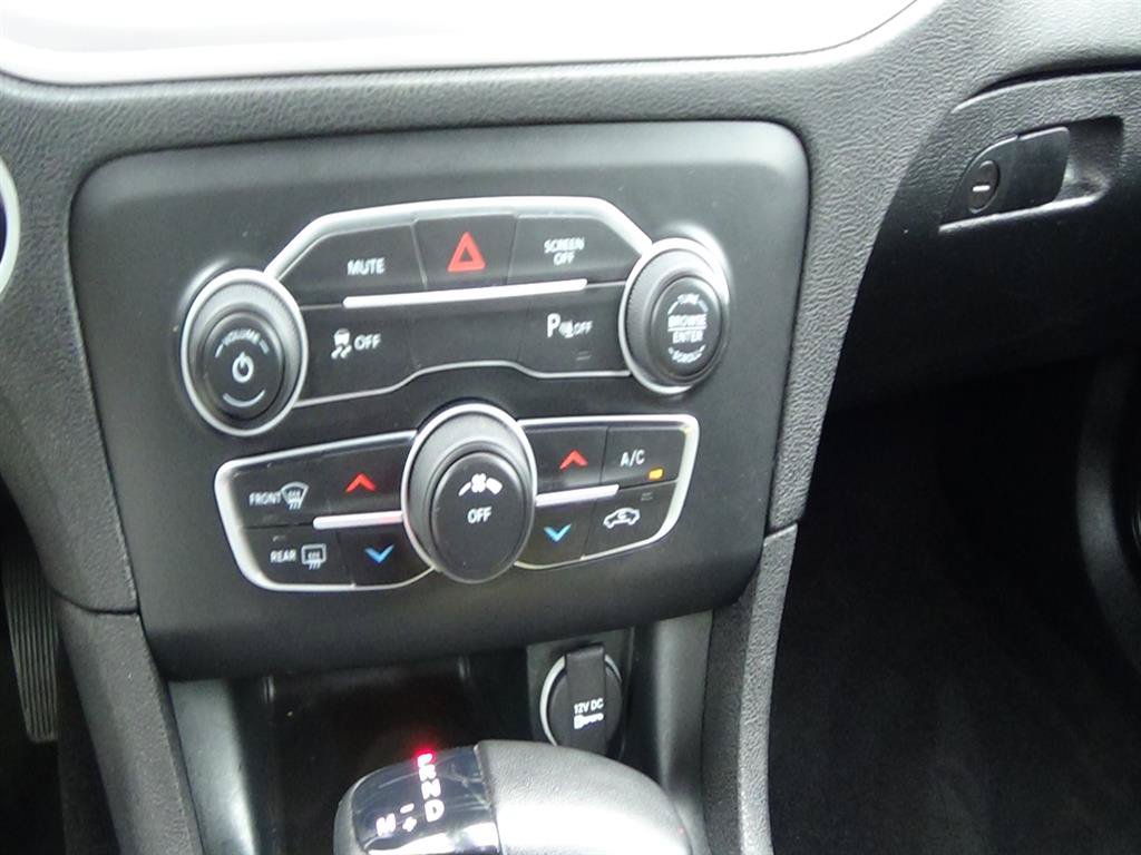 Certified 2023 Dodge Charger SXT RWD image 24