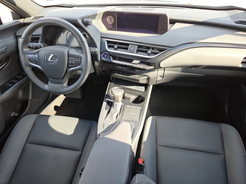 Certified 2022 Lexus UX 250h w/ Luxury Package image 34