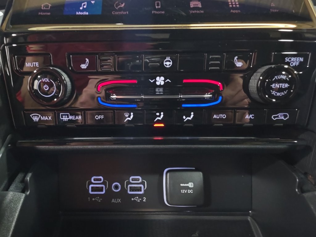 New 2027 Jeep Grand Cherokee Laredo X AWD/4WD image 21