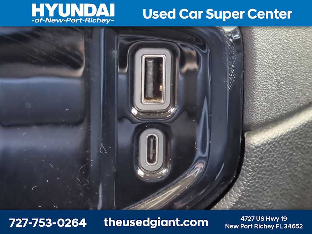 Used 2024 Chevrolet Silverado 2500 LT RWD image 22