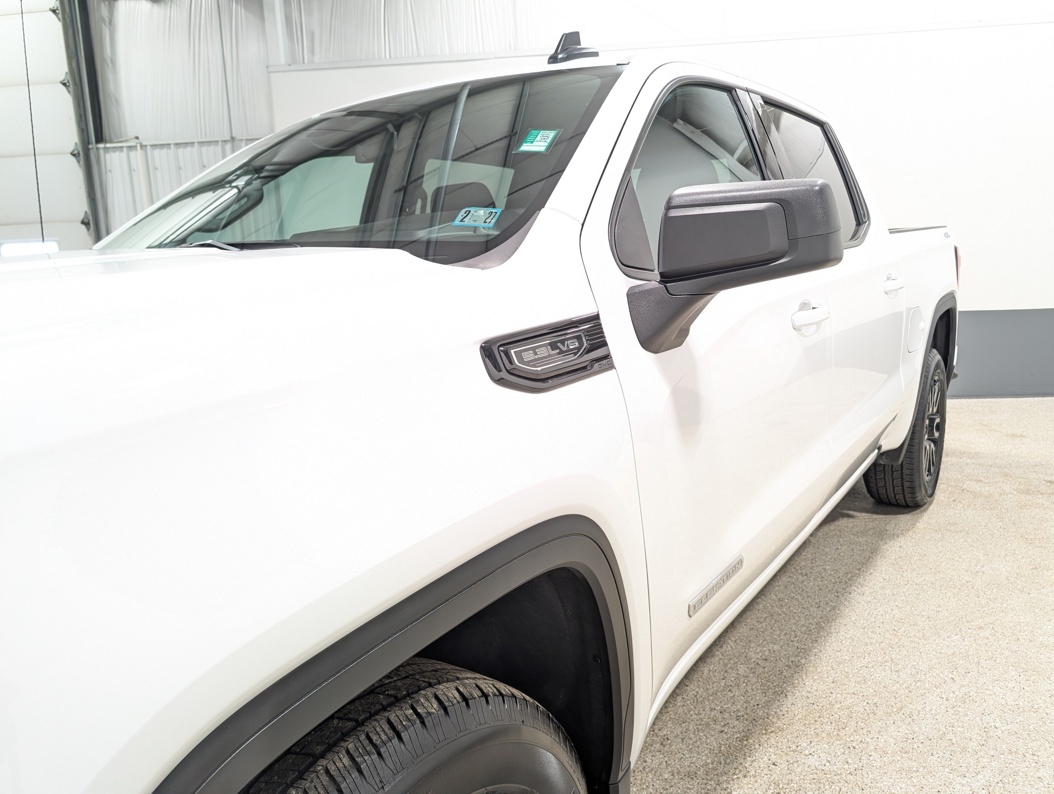Used 2025 GMC Sierra 1500 Elevation AWD/4WD image 7