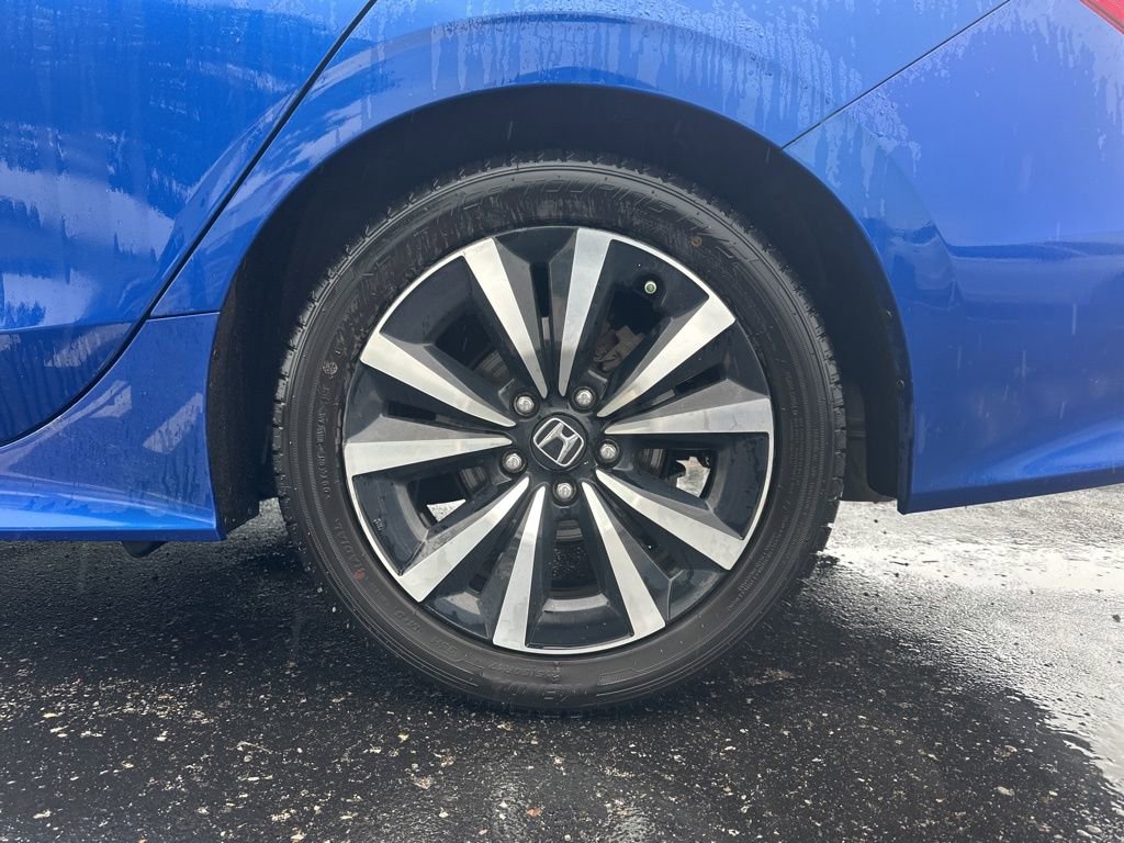 Used 2023 Honda Civic EX image 7