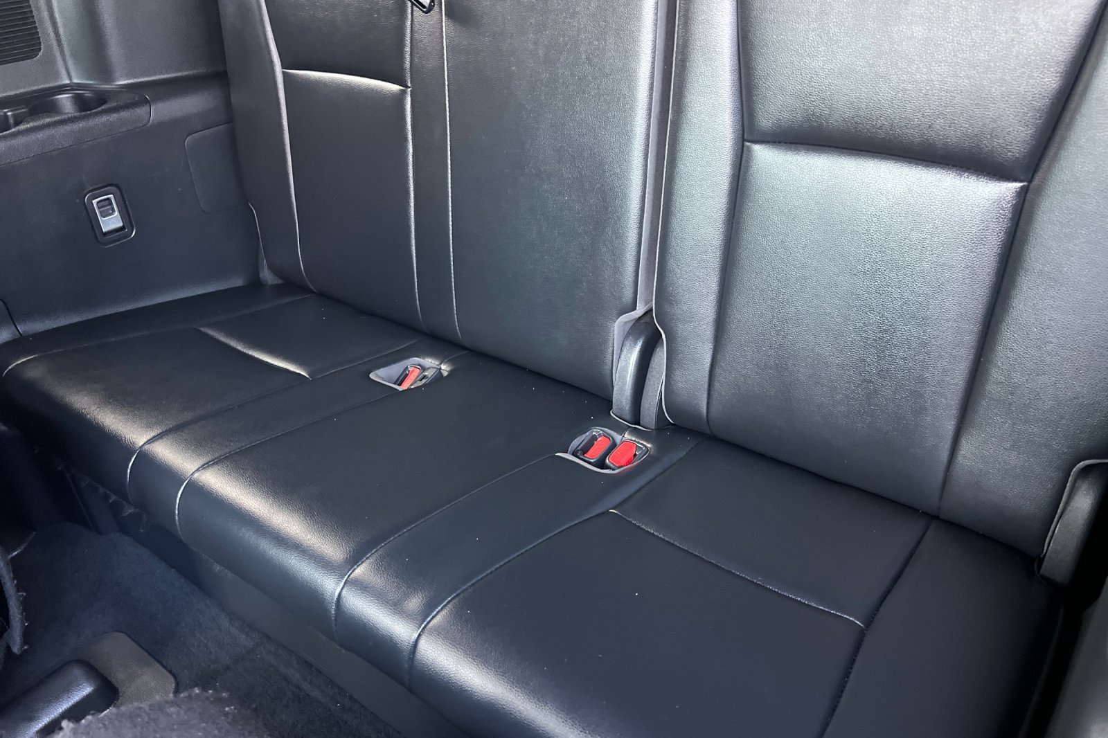 Used 2022 Toyota Highlander XLE AWD/4WD image 15