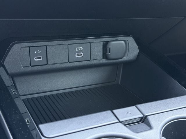 Certified 2026 Toyota Prius Plug-In Hybrid FWD image 20