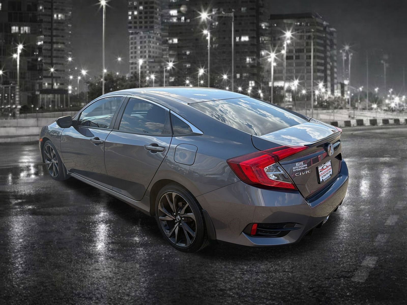 Used 2019 Honda Civic Sport image 4