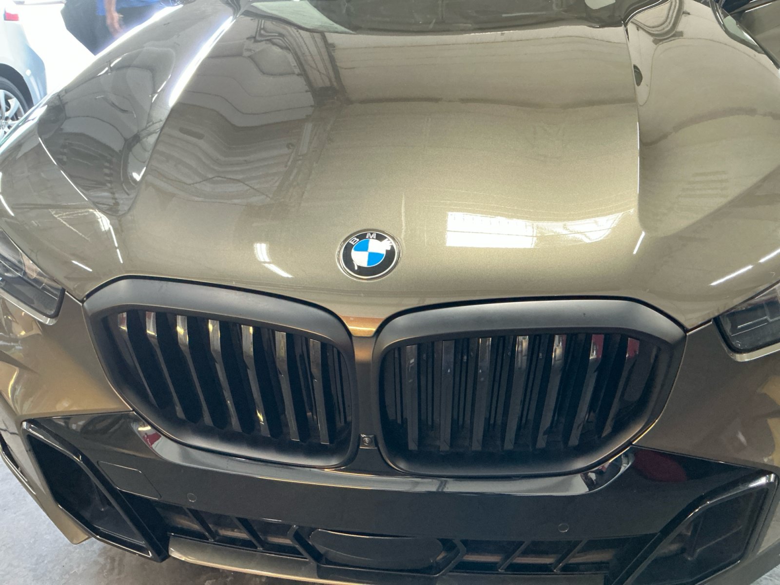 Used 2026 BMW X5 xDrive40i w/ M Sport Package AWD/4WD image 23