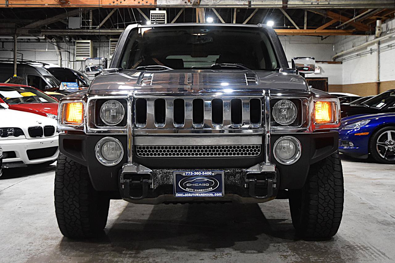 Used 2009 HUMMER H3 Luxury AWD/4WD image 2