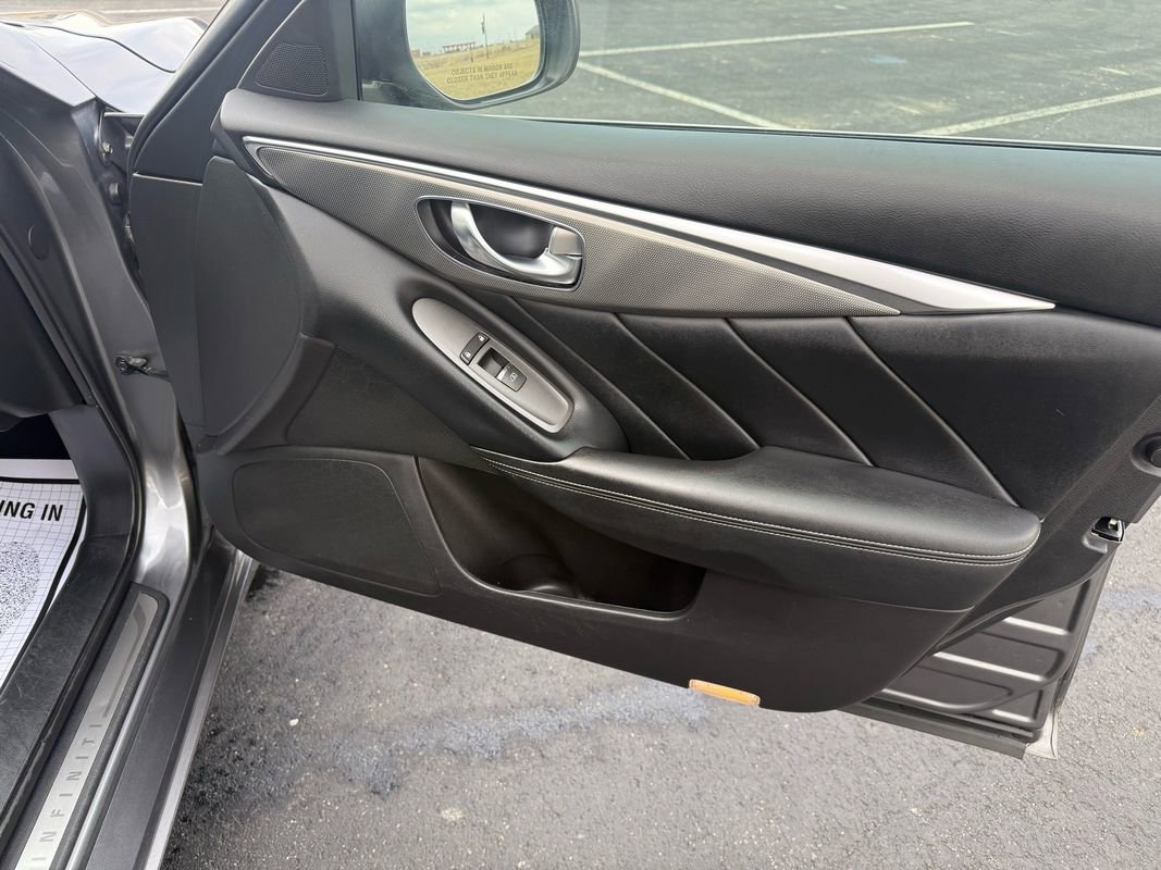 Used 2018 INFINITI Q50 Sport image 15