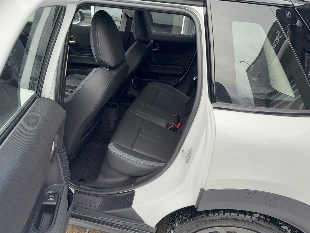 Certified 2025 MINI Cooper S image 6