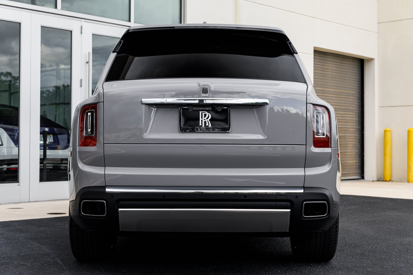 Certified 2024 Rolls-Royce Cullinan w/ Interior Detailing Package AWD/4WD image 15
