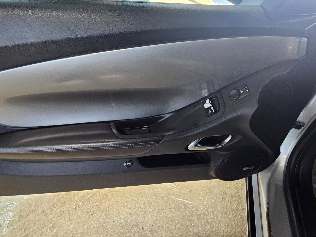 Used 2010 Chevrolet Camaro LT w/ RS Package image 12