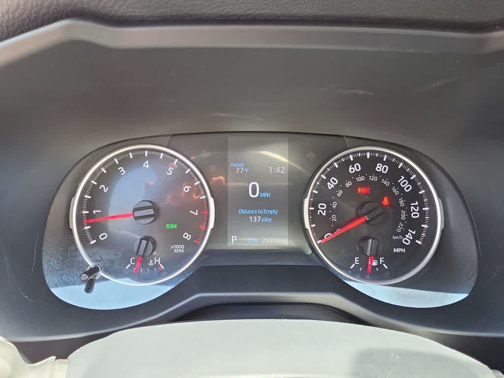 Used 2020 Toyota RAV4 XLE Premium AWD/4WD image 15