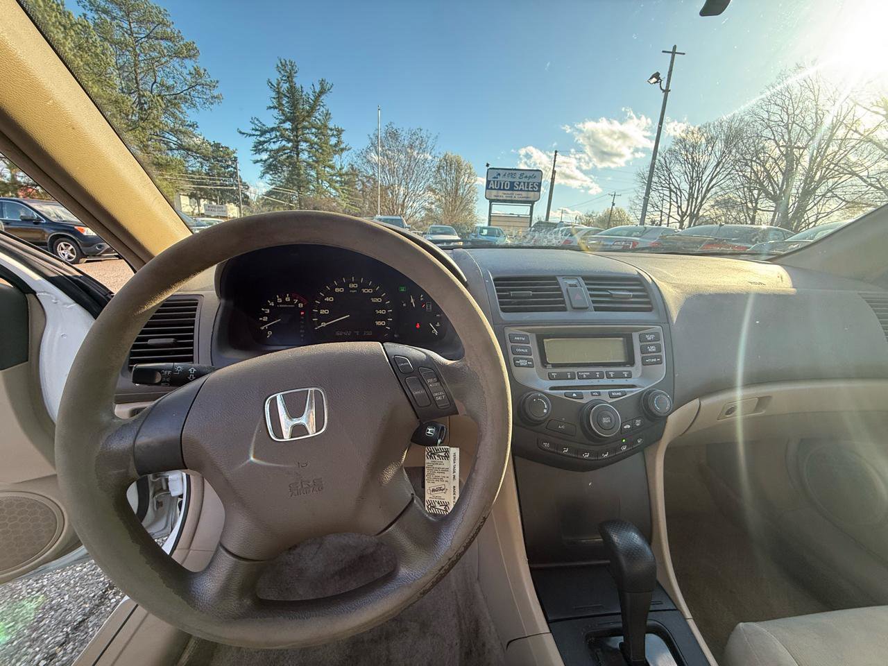 Used 2006 Honda Accord VP image 16