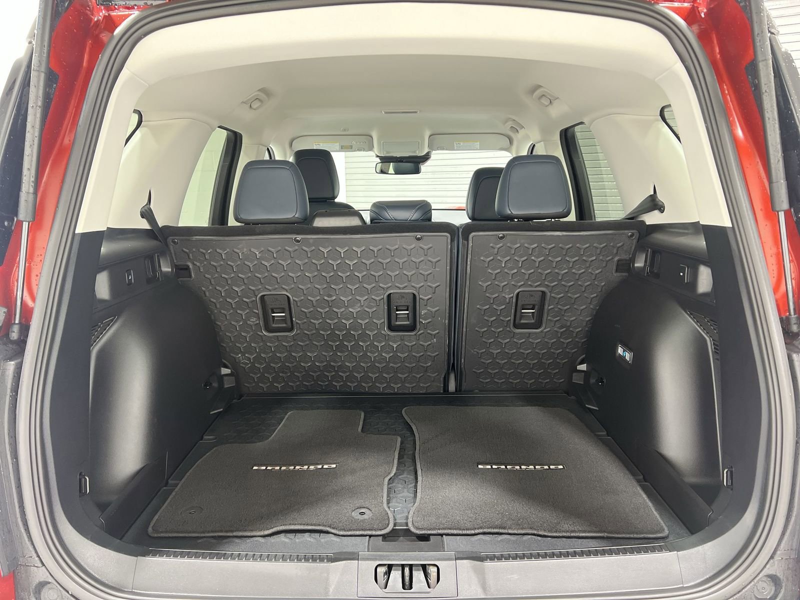 Used 2024 Ford Bronco Sport Outer Banks w/ Tech Package image 23