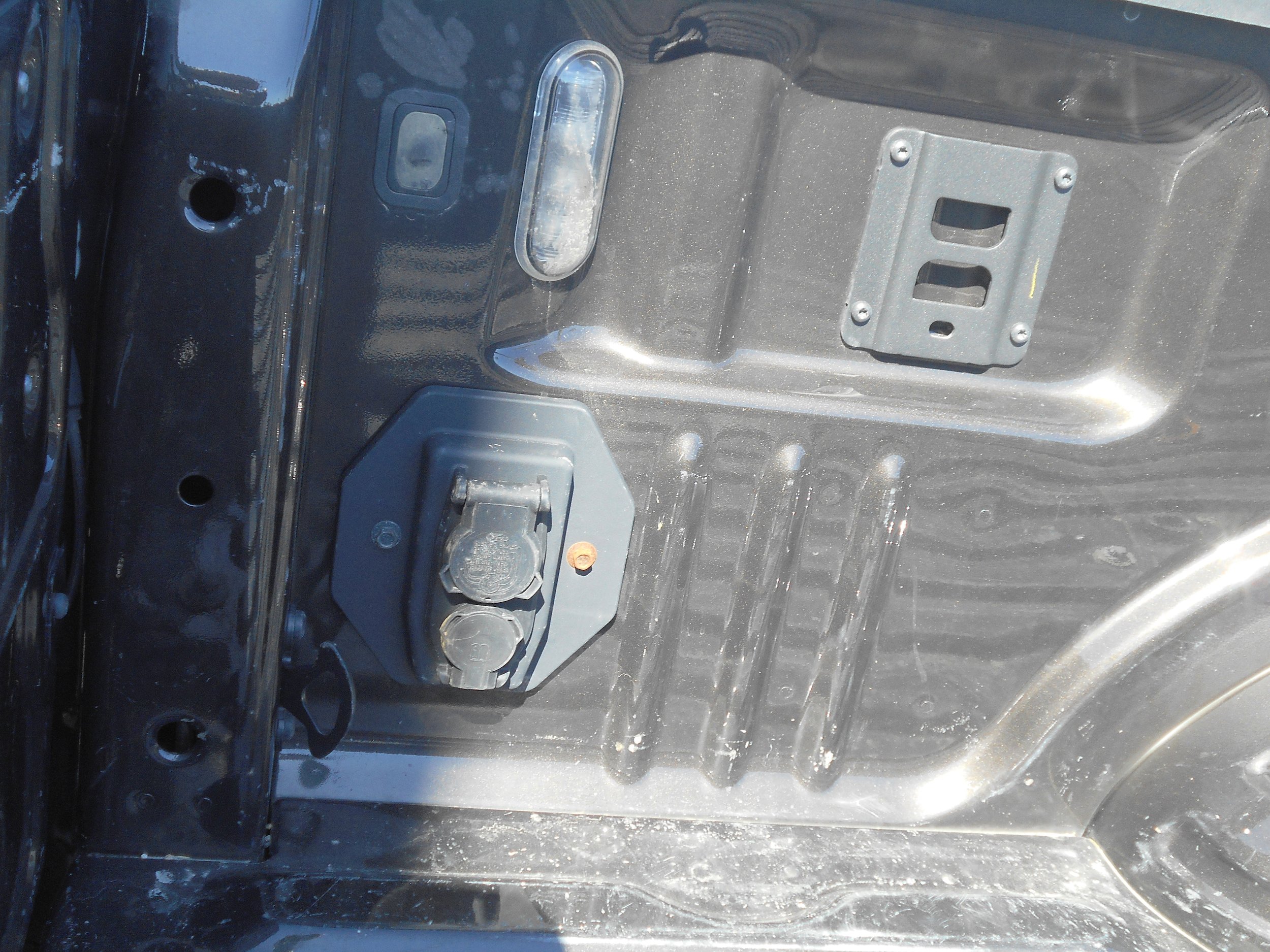 Used 2025 Ford F350 Lariat w/ Lariat Ultimate Package image 6