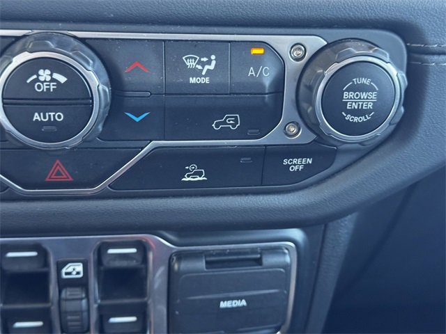 Certified 2024 Jeep Wrangler Unlimited Rubicon image 36