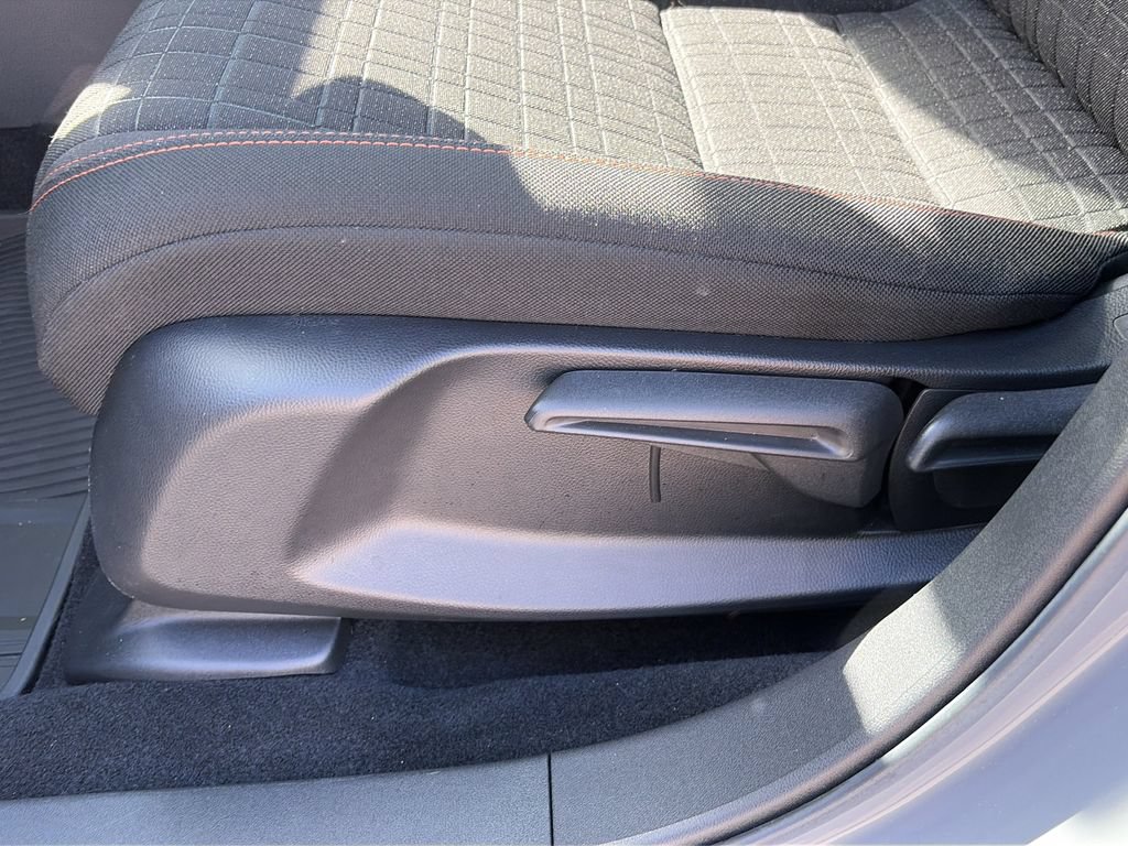 Used 2024 Honda HR-V Sport image 17
