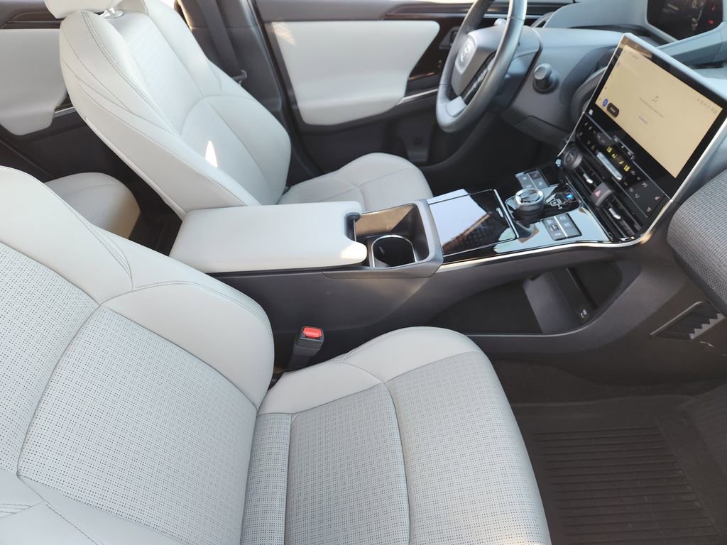 Used 2023 Toyota bZ4X AWD w/ Weather Package image 10