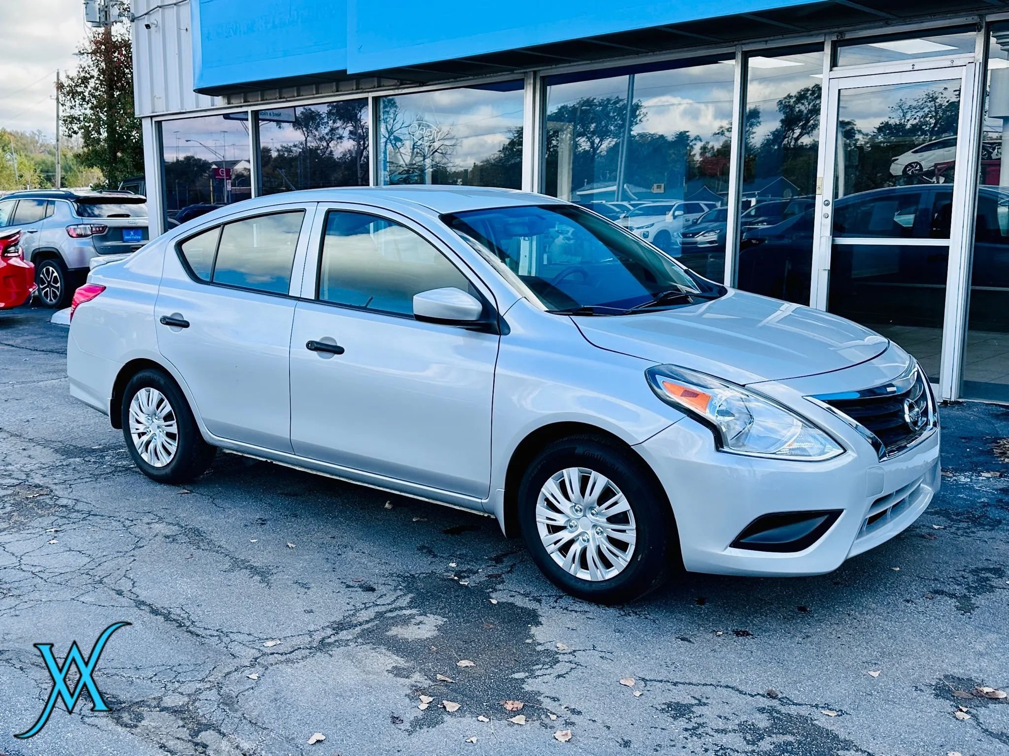 Used 2019 Nissan Versa S Plus FWD video 1