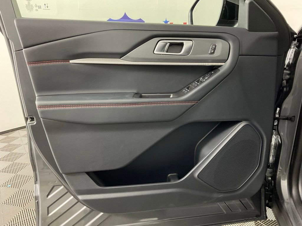 New 2026 Ford Explorer ST-Line RWD image 12