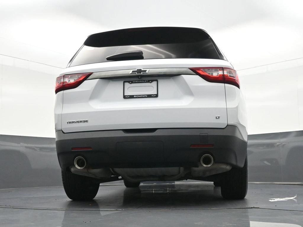 Used 2020 Chevrolet Traverse LT FWD image 31