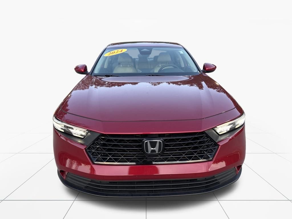Used 2024 Honda Accord EX image 2