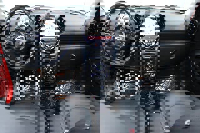 Used 2013 MINI Cooper Paceman S image 2