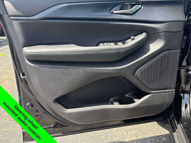 New 2026 Jeep Grand Cherokee L 4WD image 17