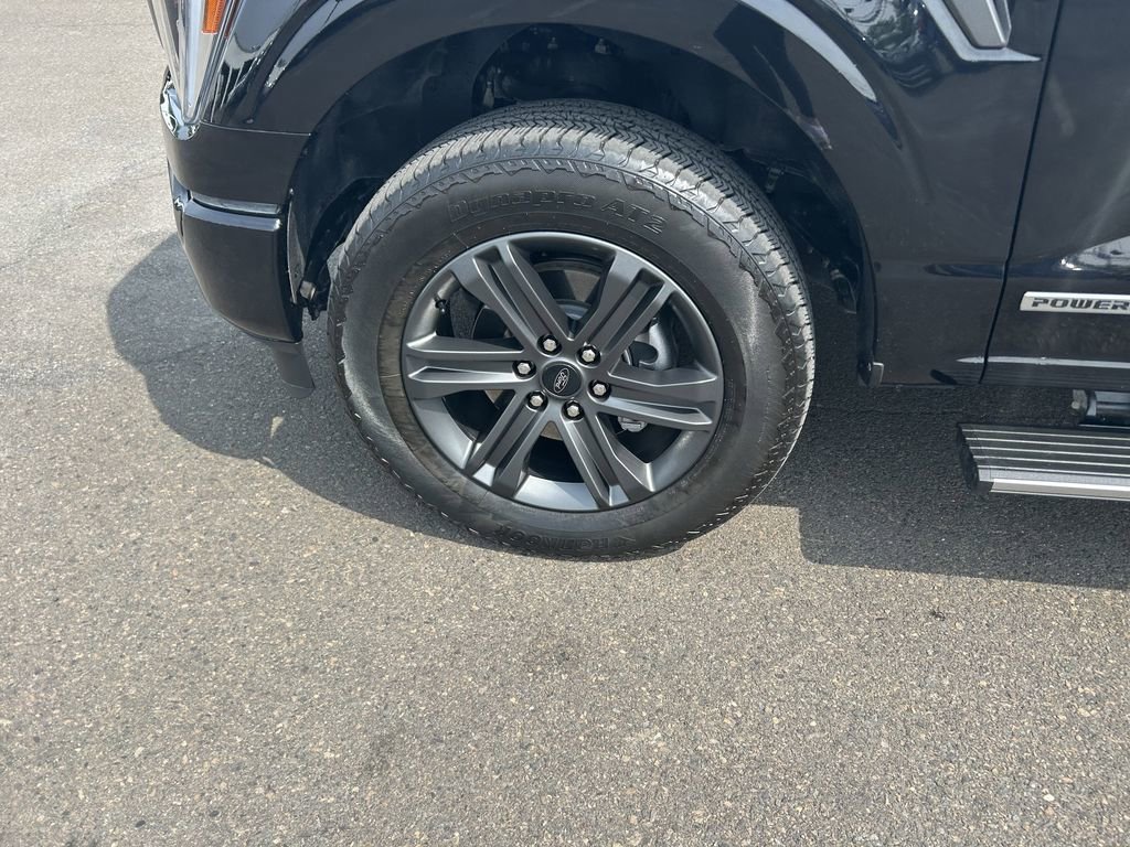 Used 2023 Ford F150 Lariat w/ Equipment Group 502A High image 30