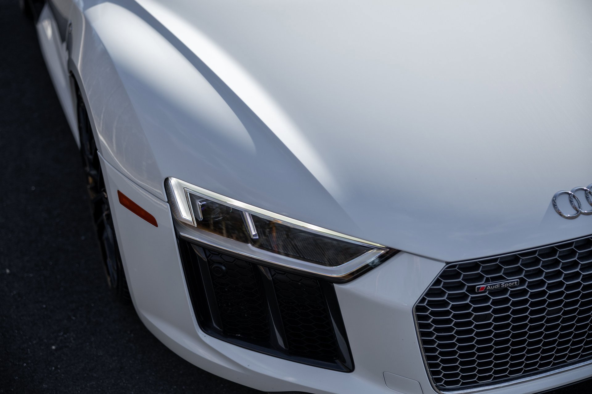 Used 2018 Audi R8 V10 plus image 21