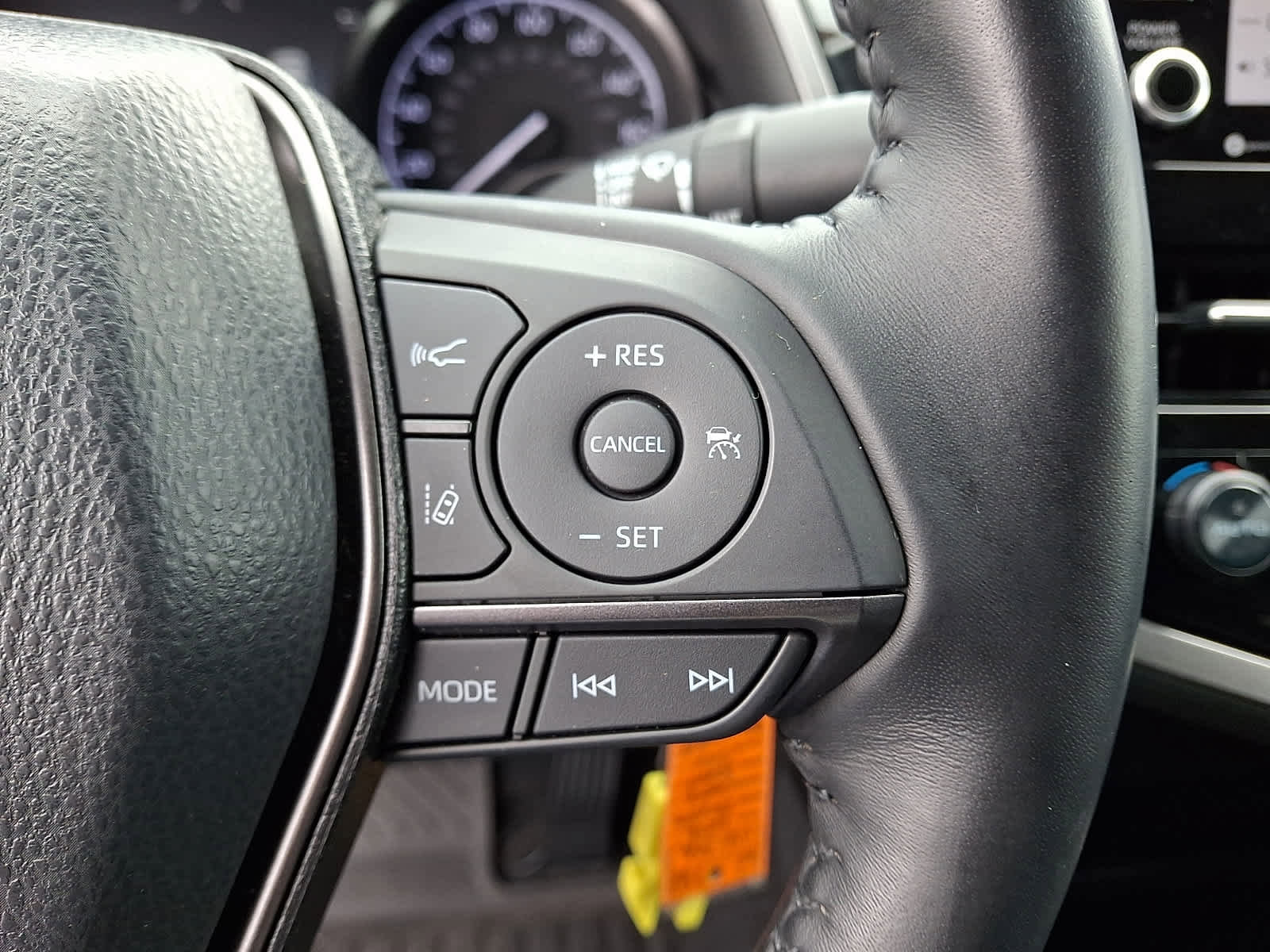 Certified 2022 Toyota Camry SE AWD/4WD image 22