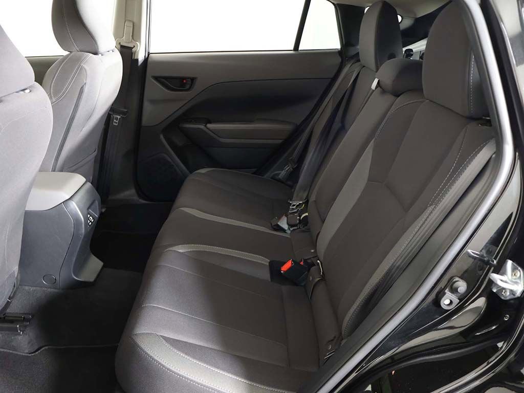 Used 2025 Subaru Crosstrek 2.0i Premium image 34