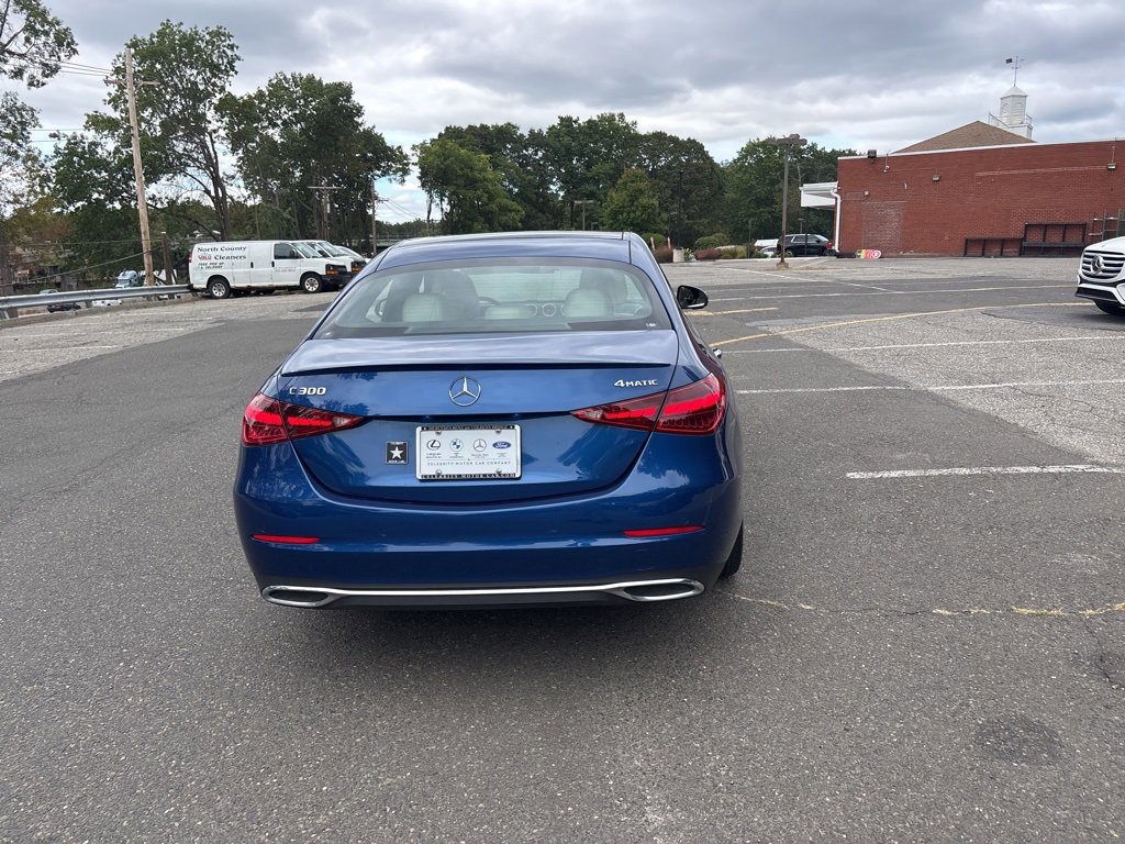Used 2025 Mercedes-Benz C 300 4MATIC Sedan image 6