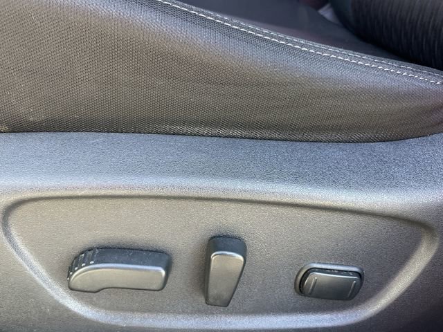 Used 2019 Nissan Rogue SV image 26