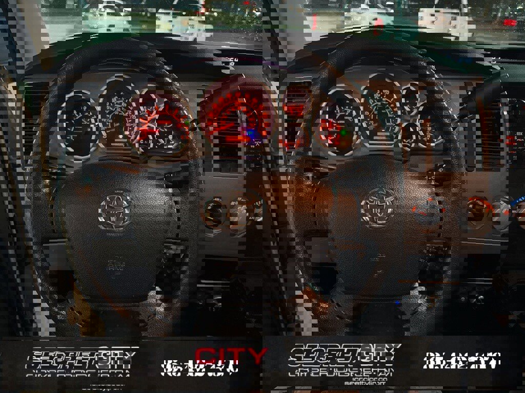 Used 2012 Toyota Tundra 4x4 Double Cab image 30