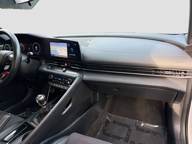 Used 2022 Hyundai Elantra N FWD image 28
