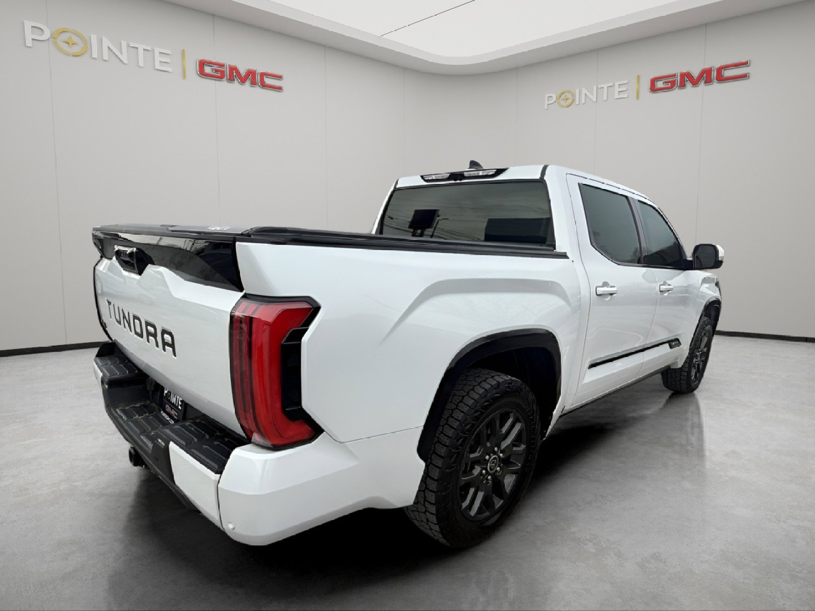 Used 2023 Toyota Tundra Platinum w/ Advanced Package image 5