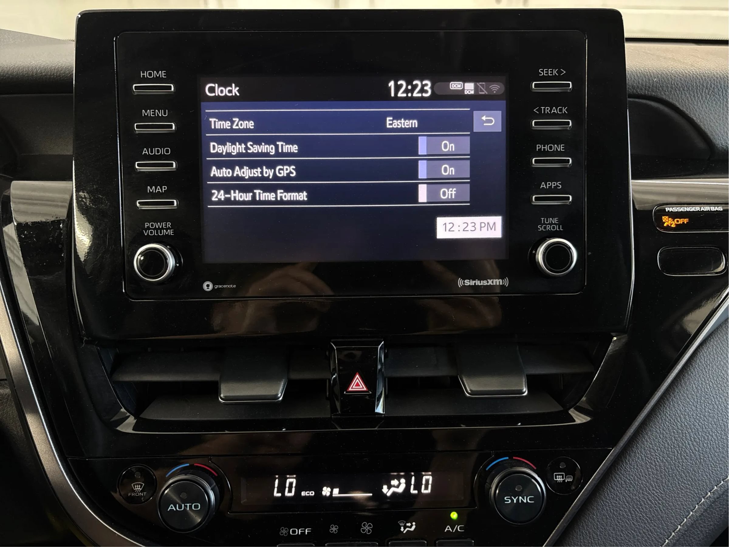 Used 2024 Toyota Camry SE FWD image 39