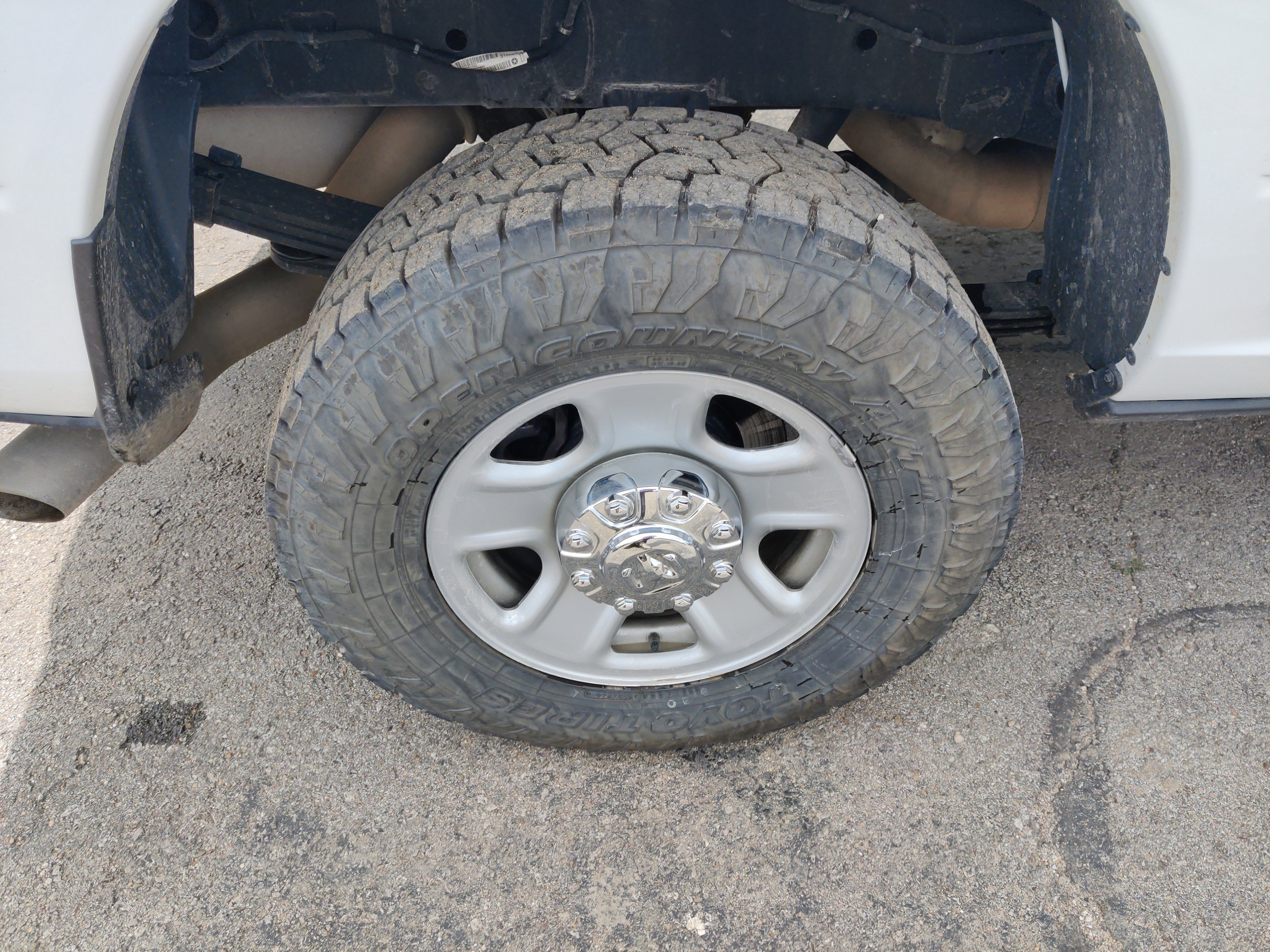 Used 2020 RAM 3500 Tradesman w/ Chrome Appearance Group image 15